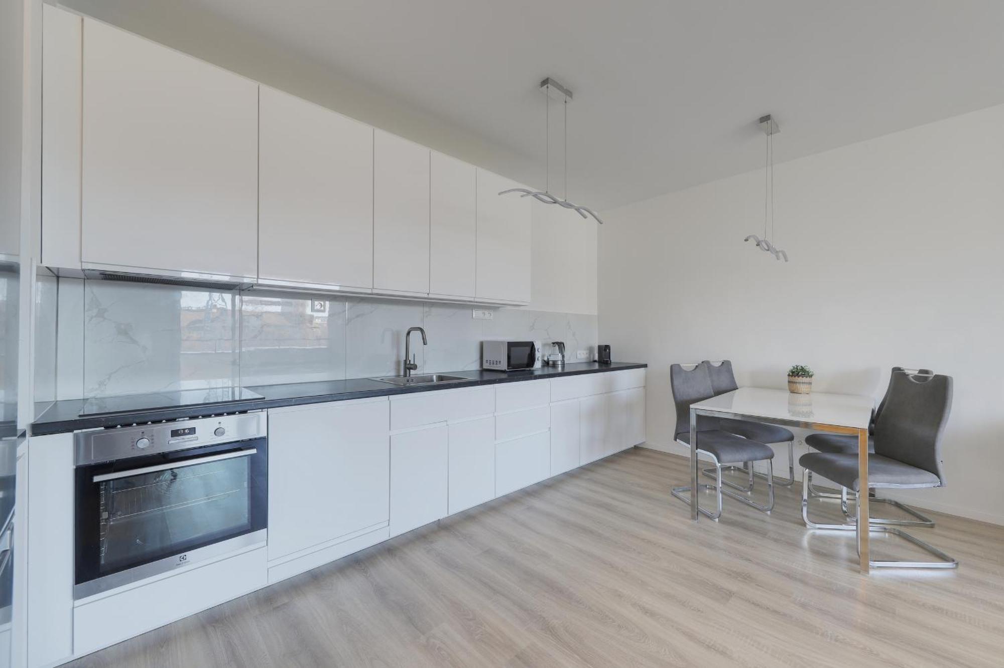 Bazova Apartment With Free Parking Bratislava Eksteriør bilde