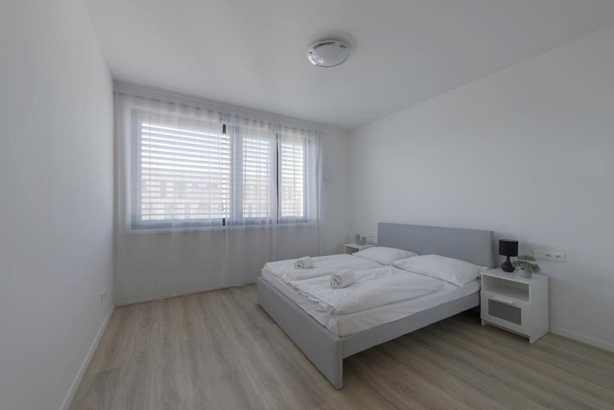 Bazova Apartment With Free Parking Bratislava Eksteriør bilde